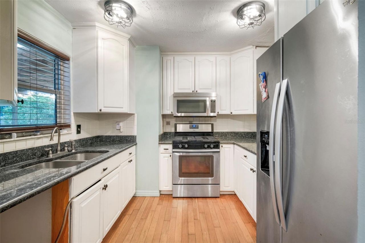 5924 16th Lane Ne, Saint Petersburg, FL 33703 Photo