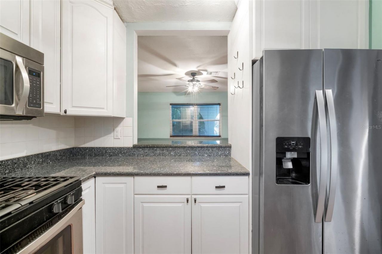 5924 16th Lane Ne, Saint Petersburg, FL 33703 Photo