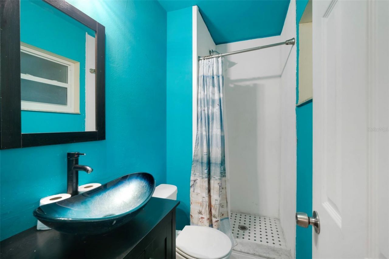 5924 16th Lane Ne, Saint Petersburg, FL 33703 Photo