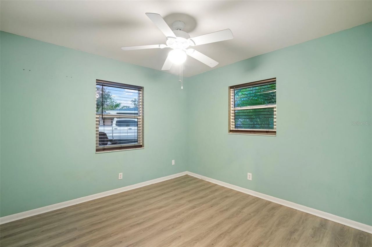 5924 16th Lane Ne, Saint Petersburg, FL 33703 Photo