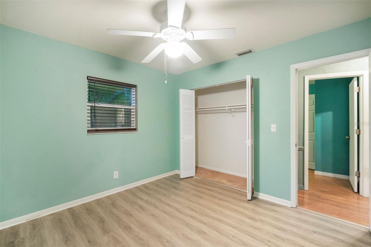 5924 16th Lane Ne, Saint Petersburg, FL 33703 Photo