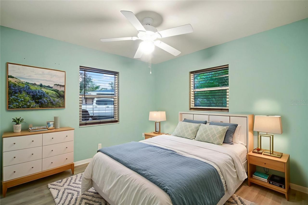 5924 16th Lane Ne, Saint Petersburg, FL 33703 Photo