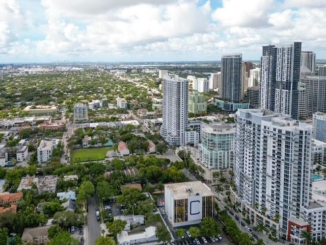 111 SE 8th Avenue, Unit 705, Fort Lauderdale, FL 33301 Photo