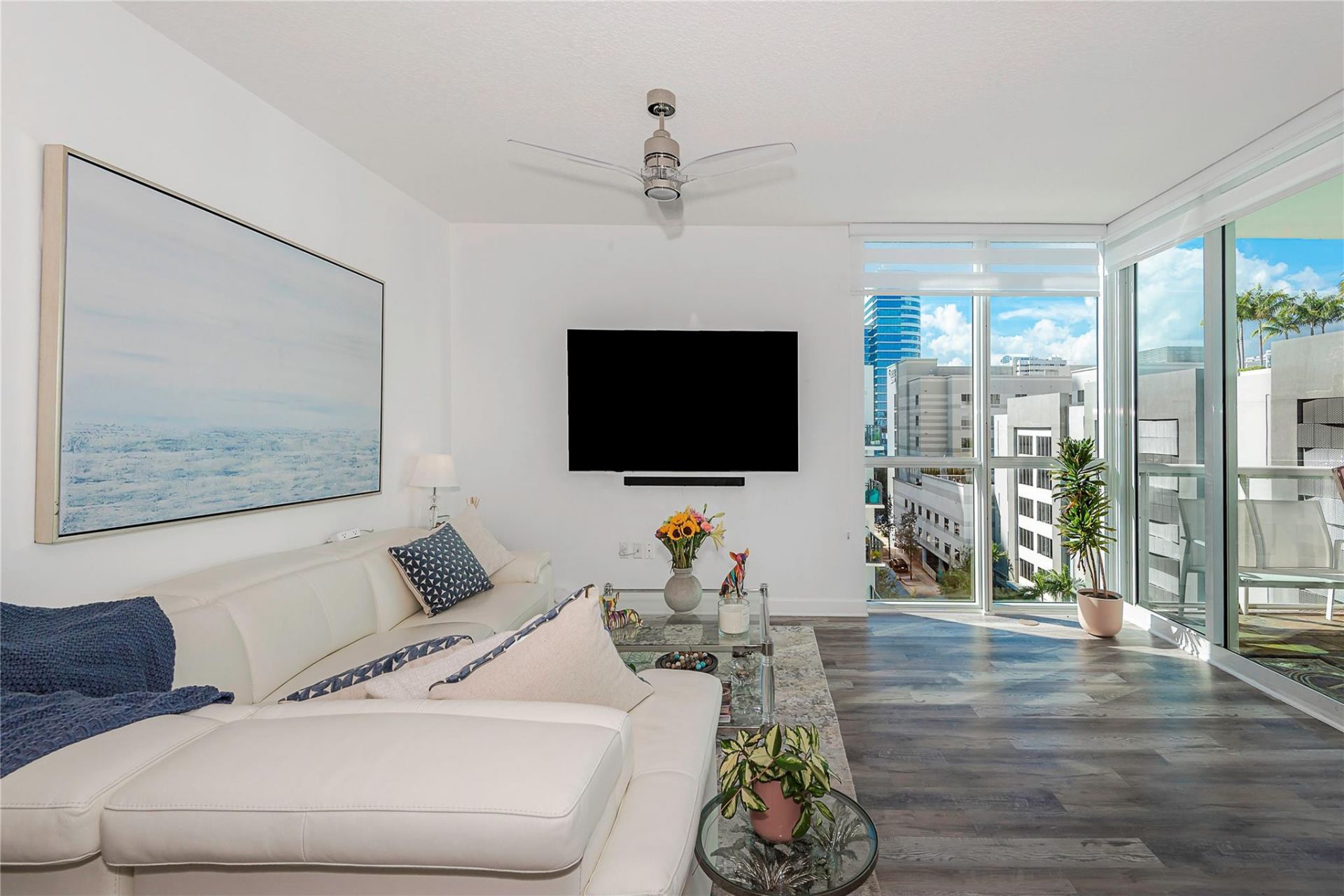 111 SE 8th Avenue, Unit 705, Fort Lauderdale, FL 33301 Photo