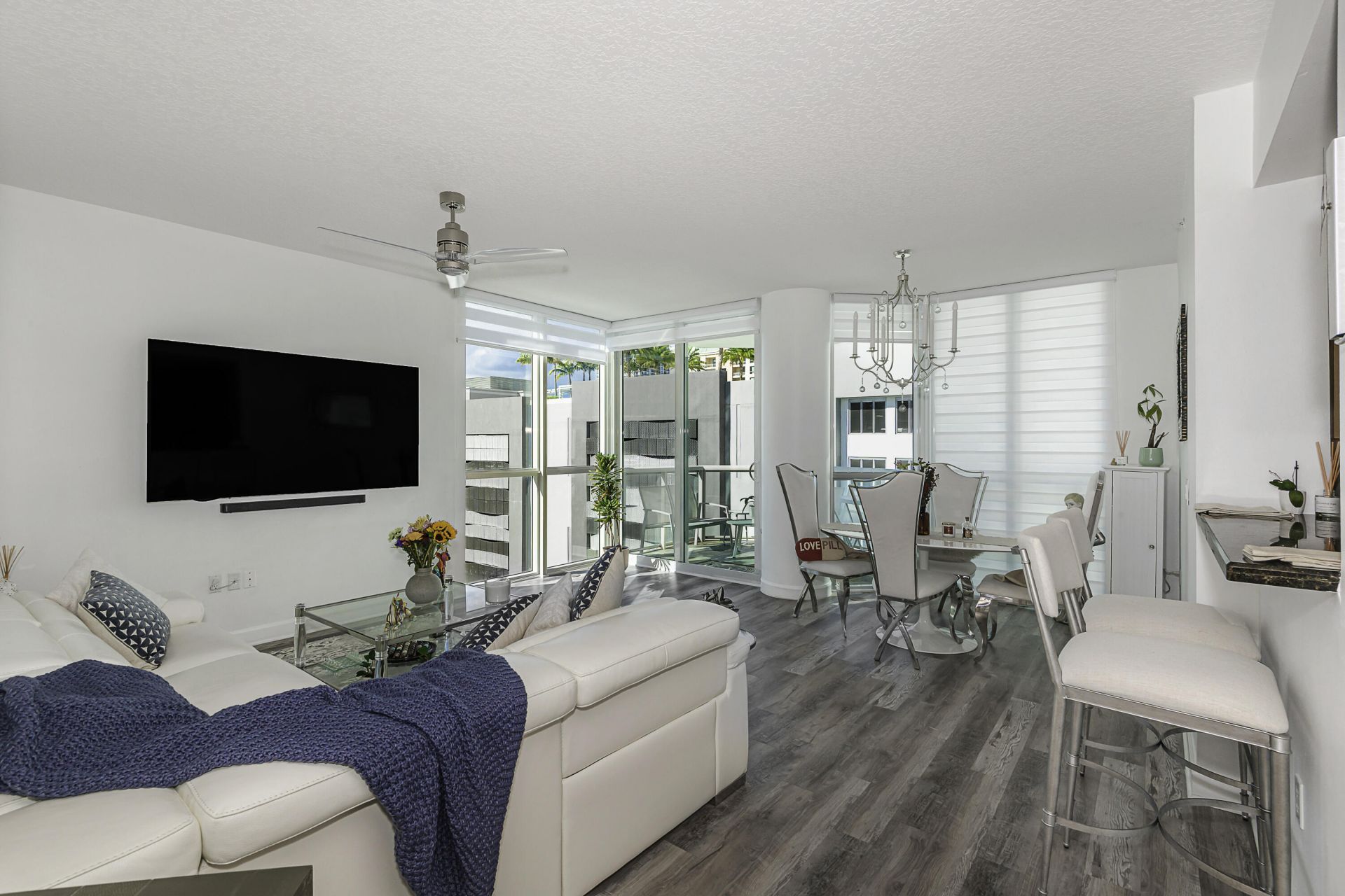 111 SE 8th Avenue, Unit 705, Fort Lauderdale, FL 33301 Photo