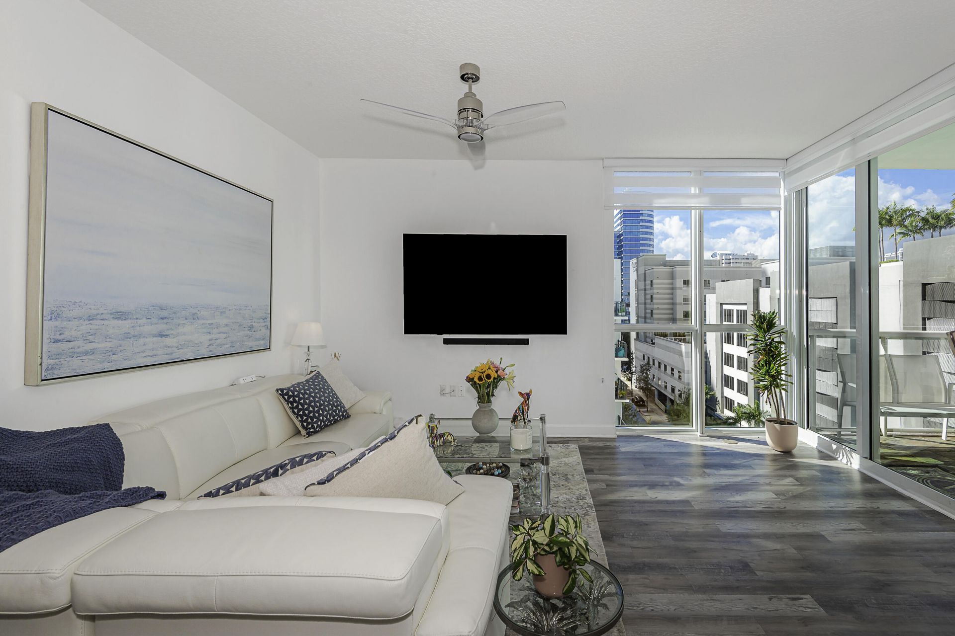 111 SE 8th Avenue, Unit 705, Fort Lauderdale, FL 33301 Photo