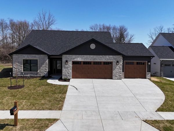 1937 Mud Creek Court, West Lafayette, IN 47906