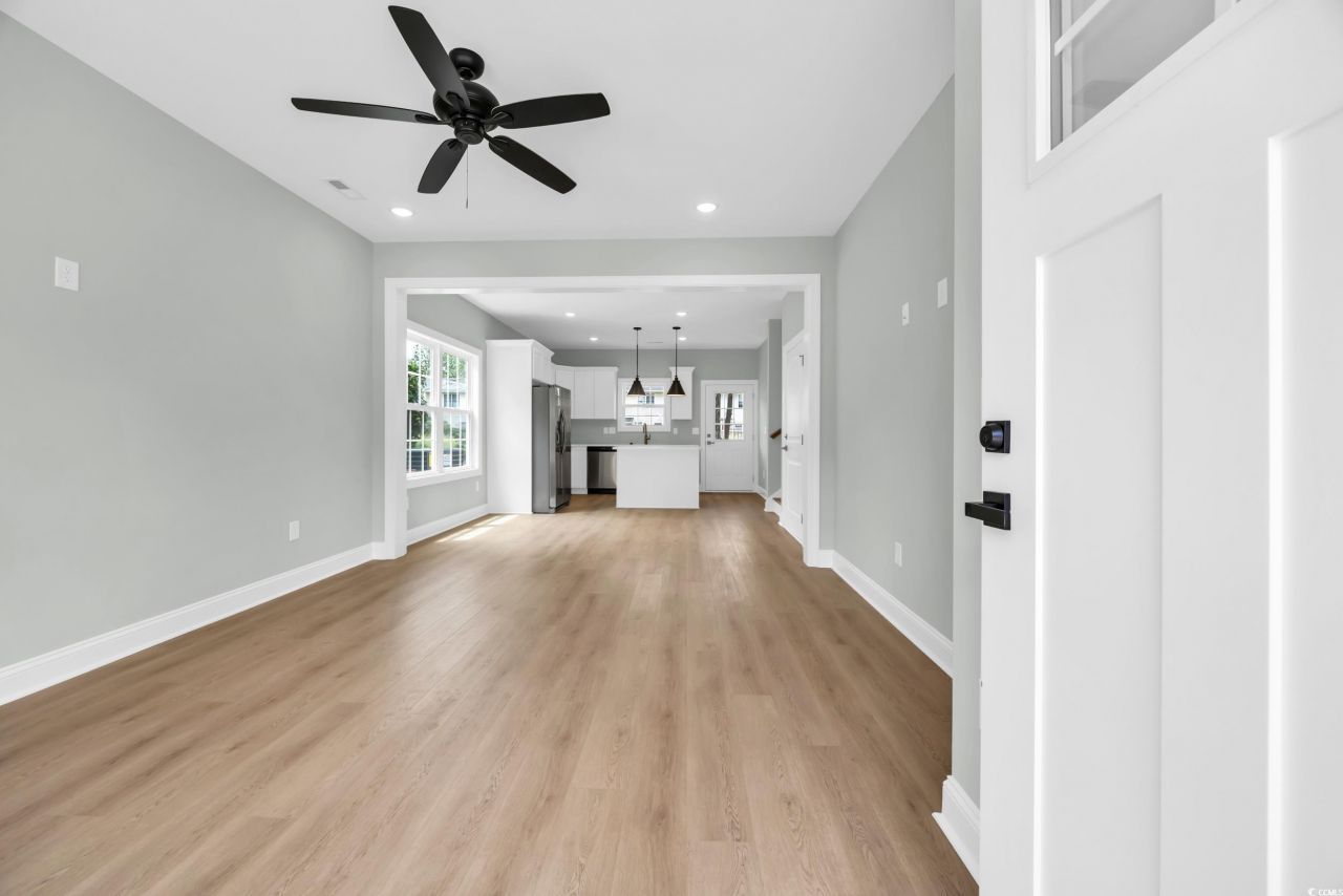 6703 Bryant St. Photo 3