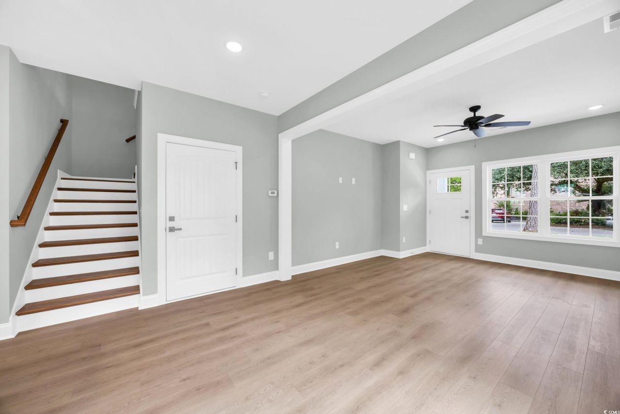 6703 Bryant St. Photo 6