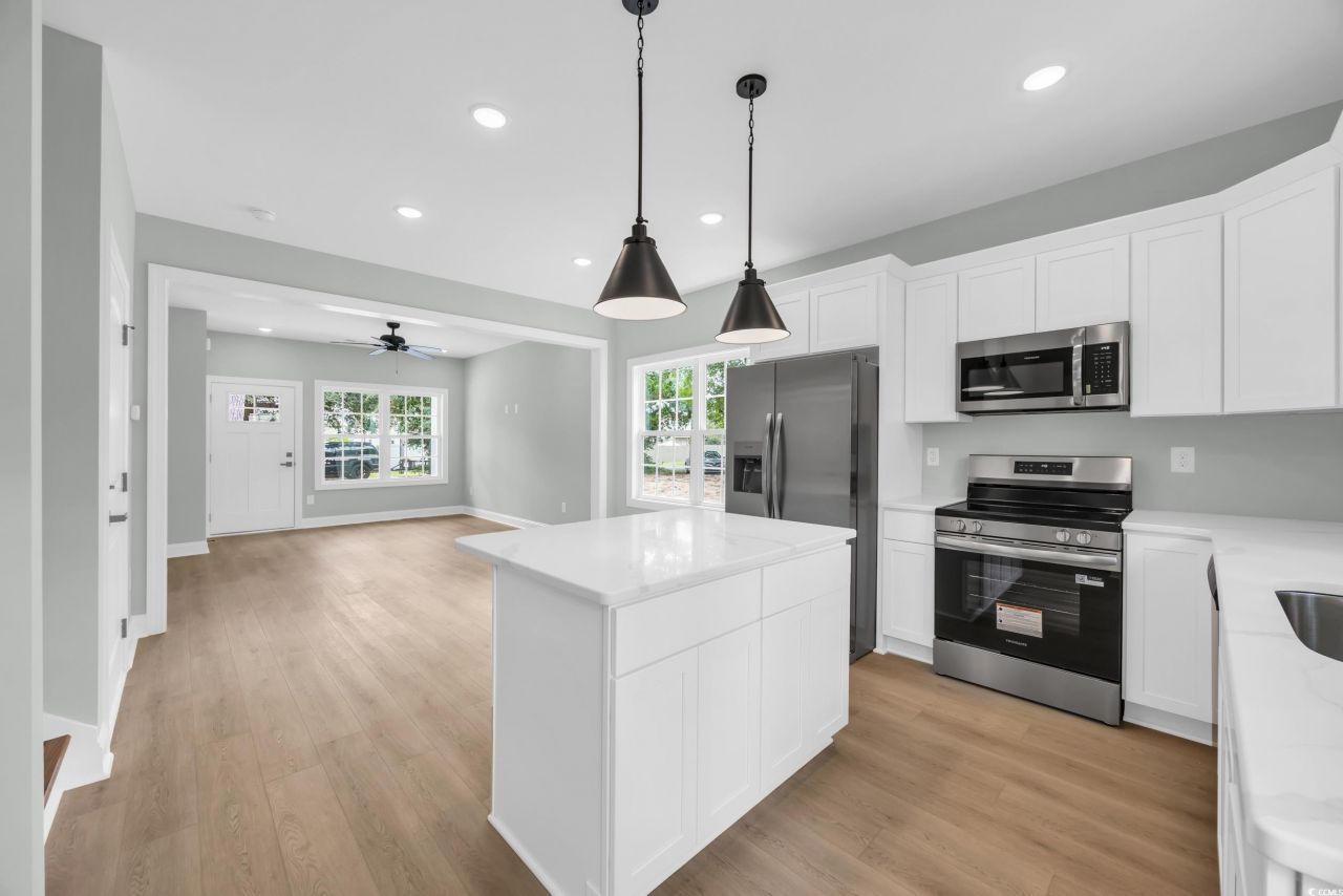 6703 Bryant St. Photo 8