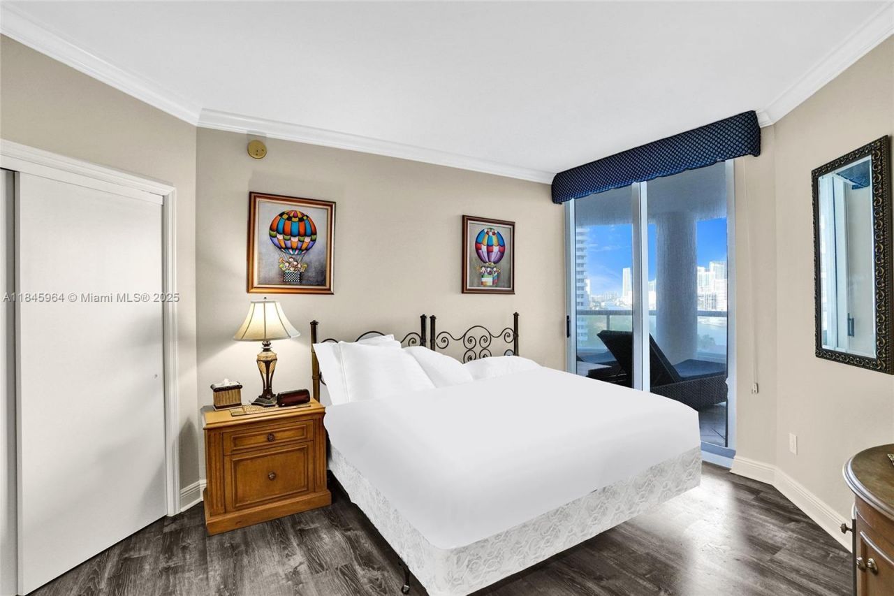 21050 Point Pl, Unit 1403, Aventura, FL 33180 Photo