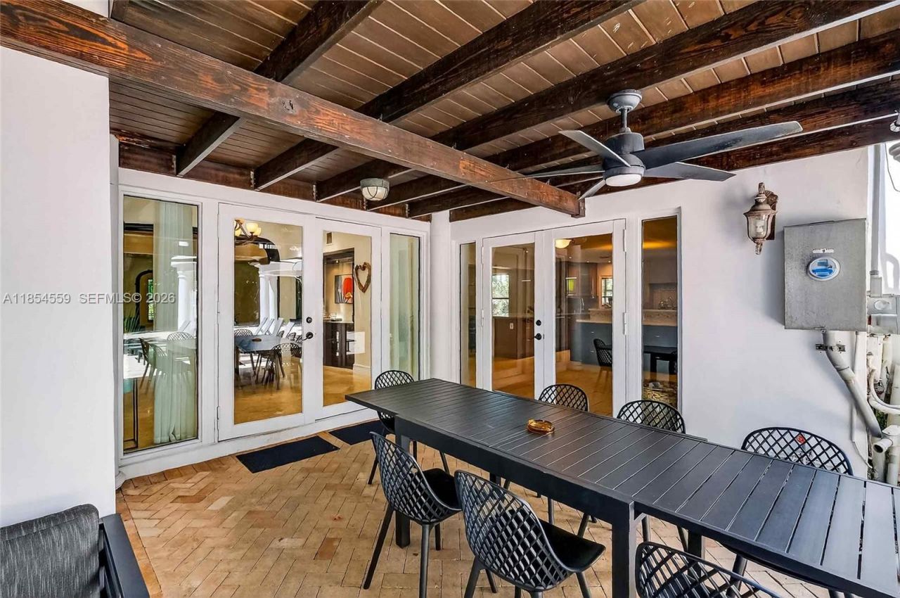 1051 NE 89th St, Miami, FL 33138 Photo