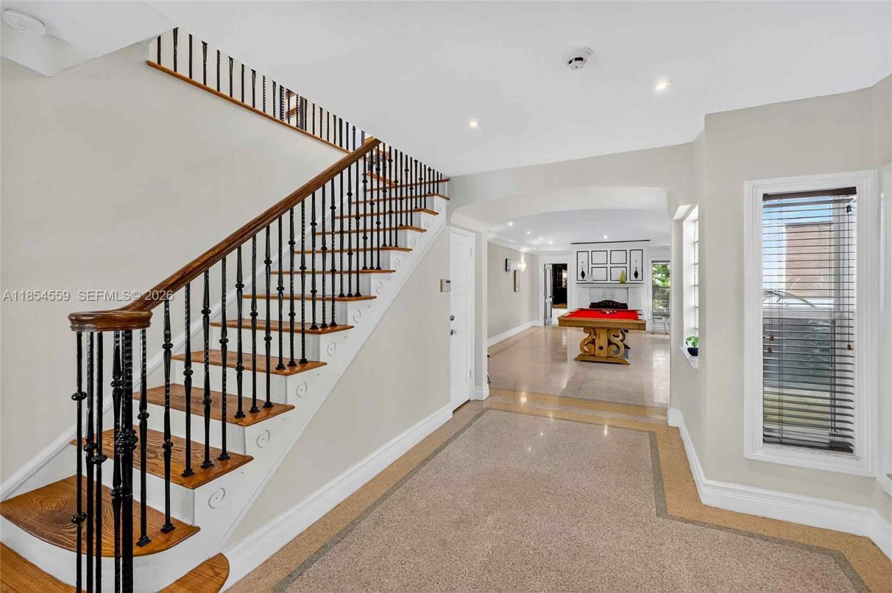 1051 NE 89th St, Miami, FL 33138 Photo