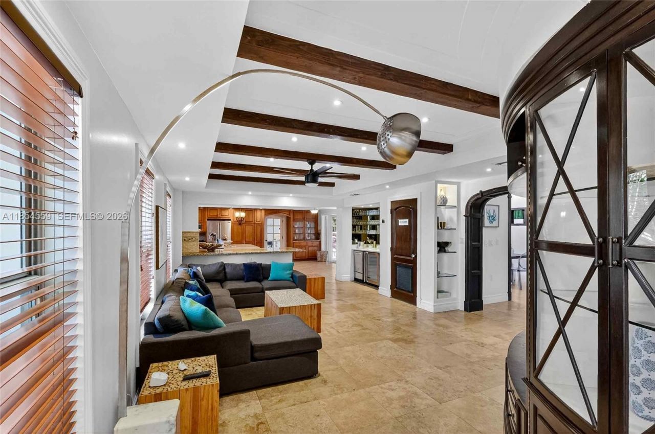 1051 NE 89th St, Miami, FL 33138 Photo