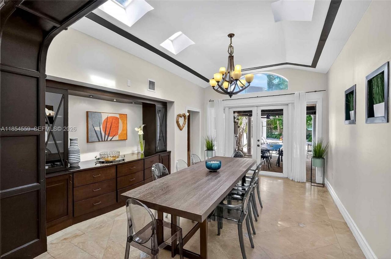 1051 NE 89th St, Miami, FL 33138 Photo