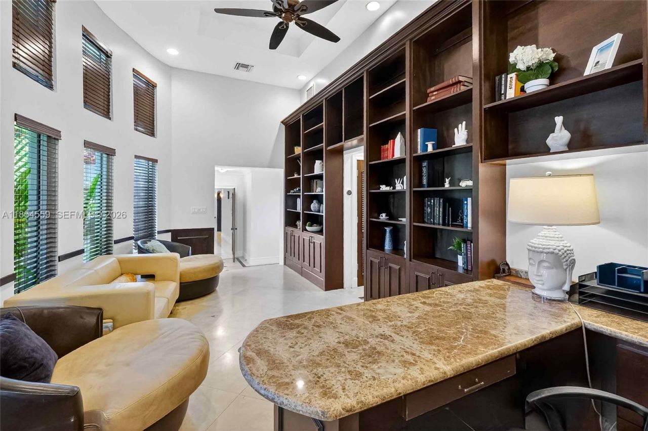 1051 NE 89th St, Miami, FL 33138 Photo