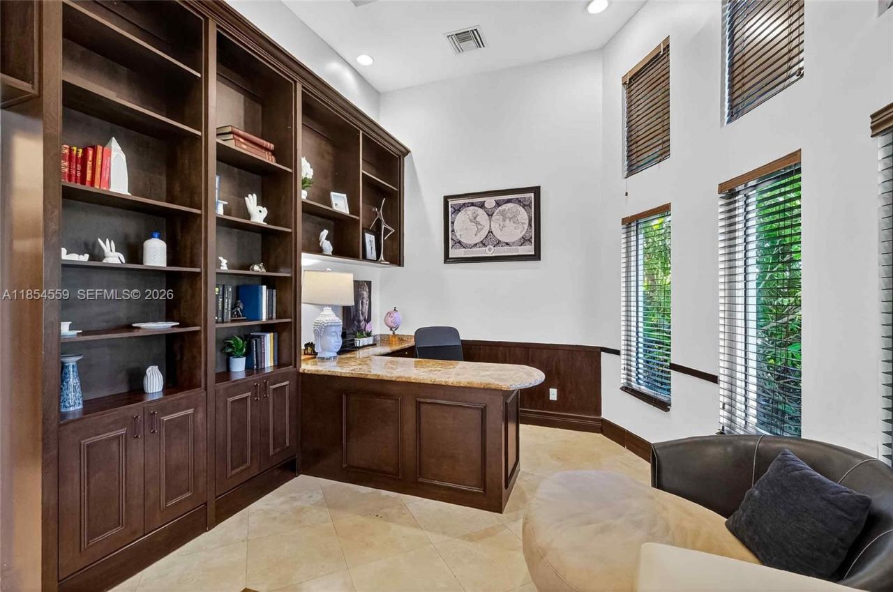 1051 NE 89th St, Miami, FL 33138 Photo