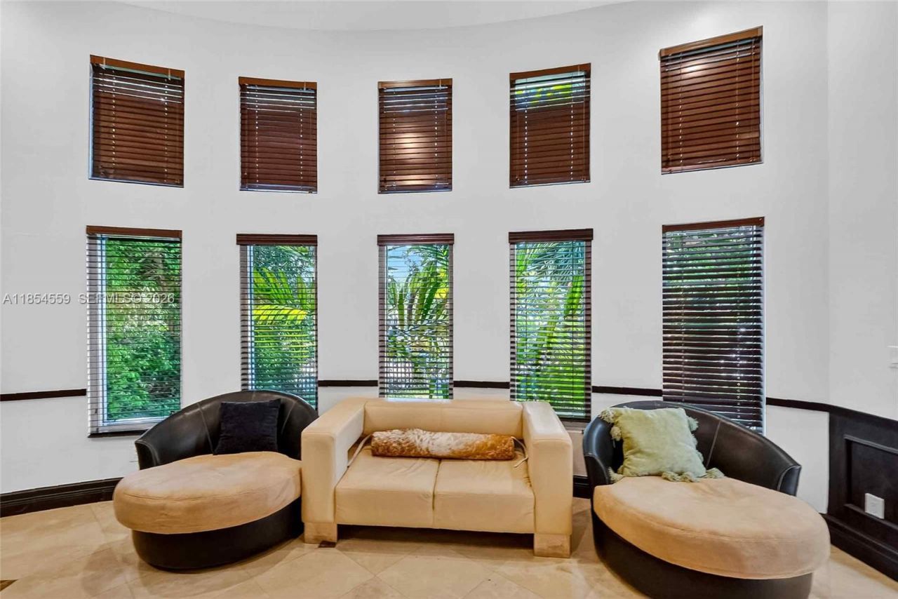 1051 NE 89th St, Miami, FL 33138 Photo