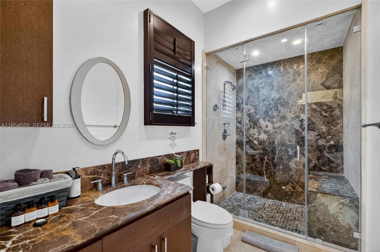 1051 NE 89th St, Miami, FL 33138 Photo