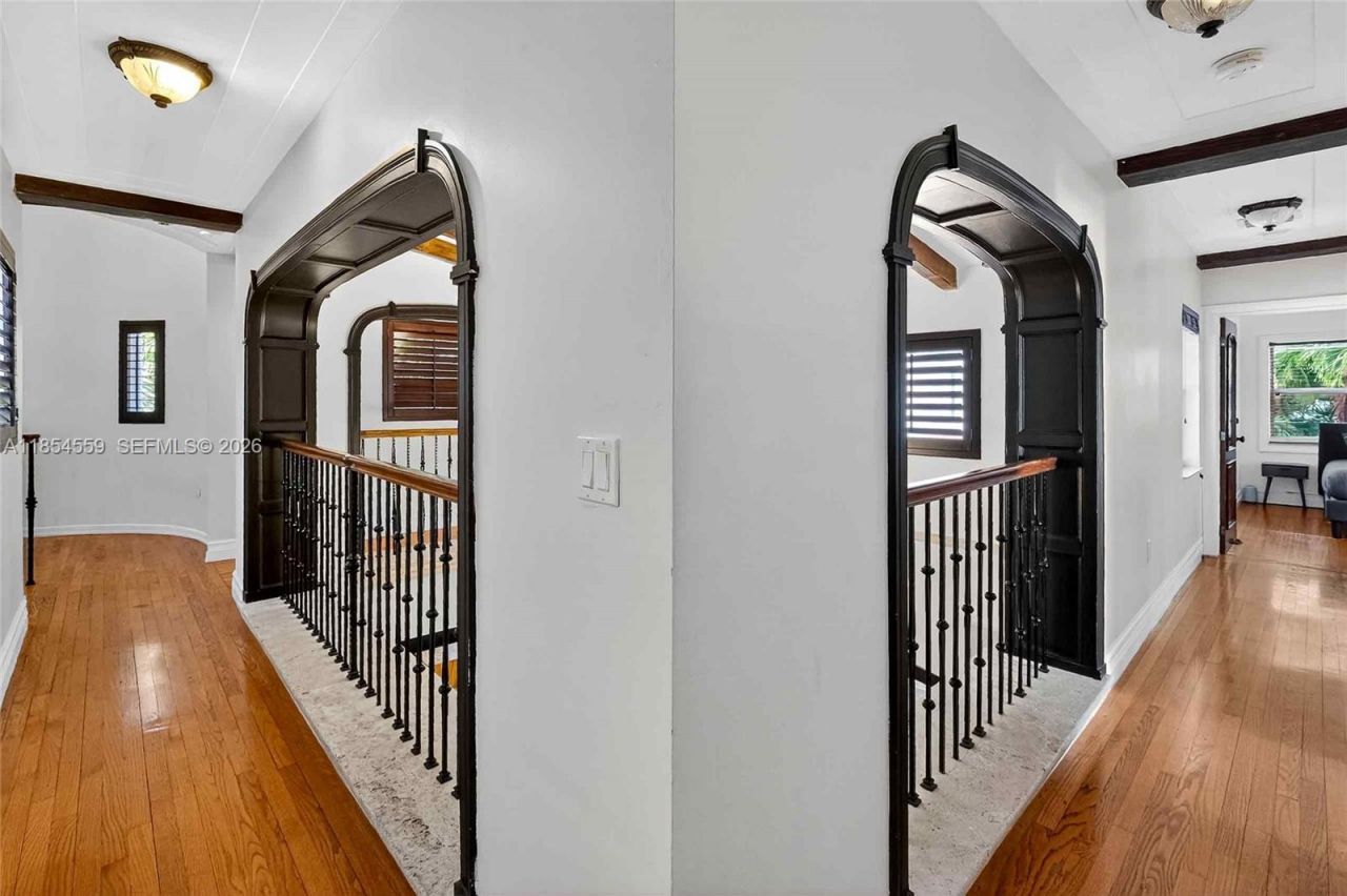 1051 NE 89th St, Miami, FL 33138 Photo