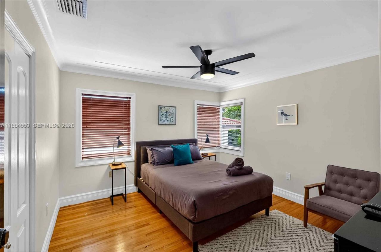 1051 NE 89th St, Miami, FL 33138 Photo