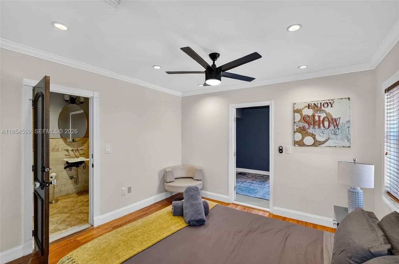 1051 NE 89th St, Miami, FL 33138 Photo