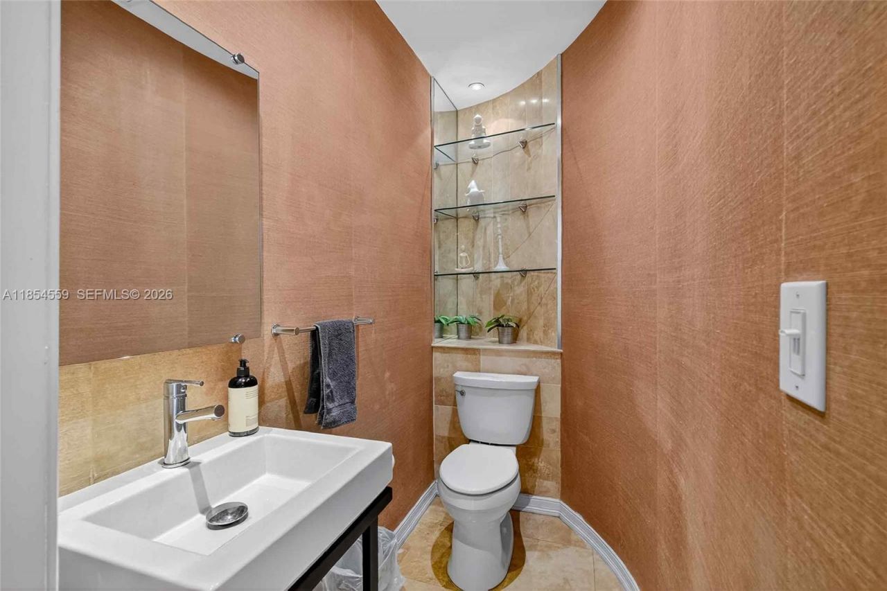 1051 NE 89th St, Miami, FL 33138 Photo