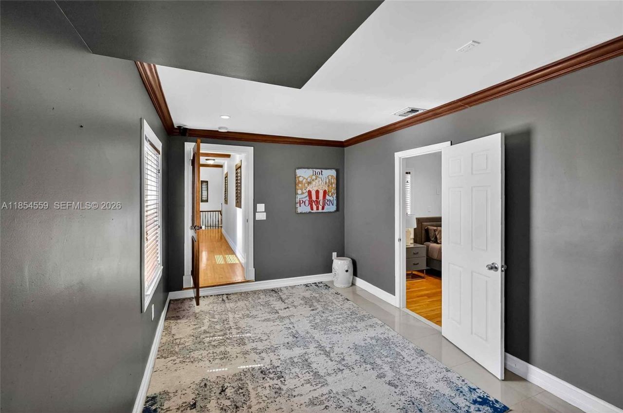 1051 NE 89th St, Miami, FL 33138 Photo