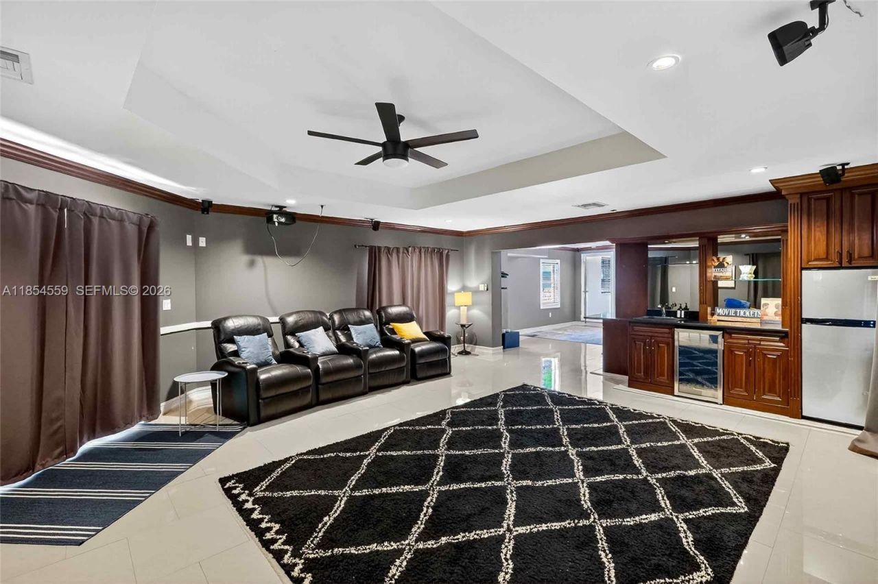 1051 NE 89th St, Miami, FL 33138 Photo