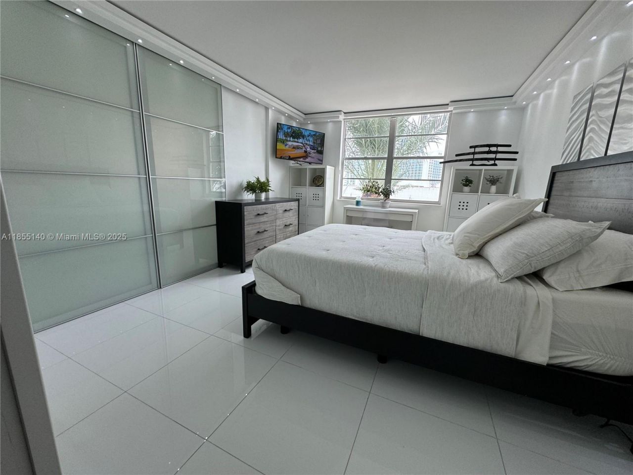 6770 Indian Creek Dr, Unit 5S, Miami Beach, FL 33141 Photo