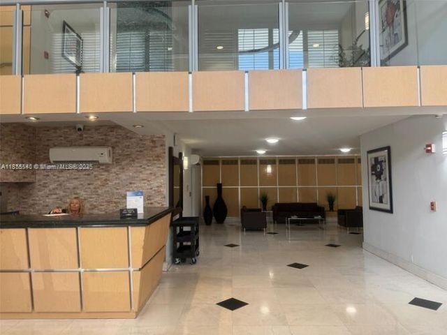 6770 Indian Creek Dr, Unit 5S, Miami Beach, FL 33141 Photo