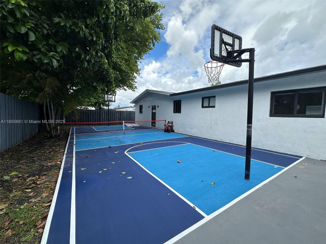 9426 Caribbean Blvd, Cutler Bay, FL 33189 Photo