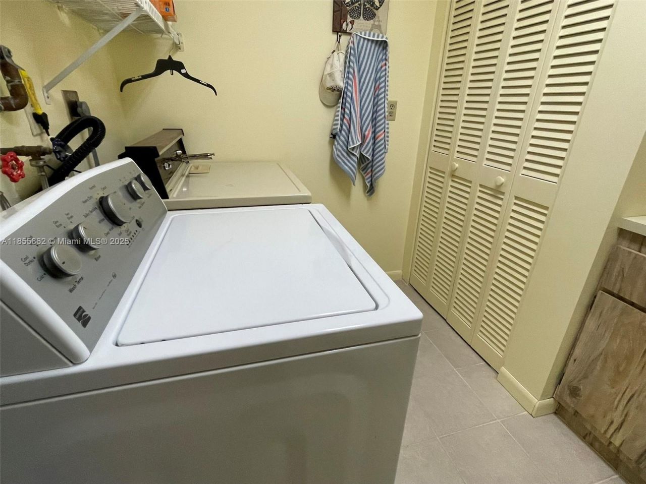 4975 E Sabal Palm Blvd, Unit 208, Tamarac, FL 33319 Photo