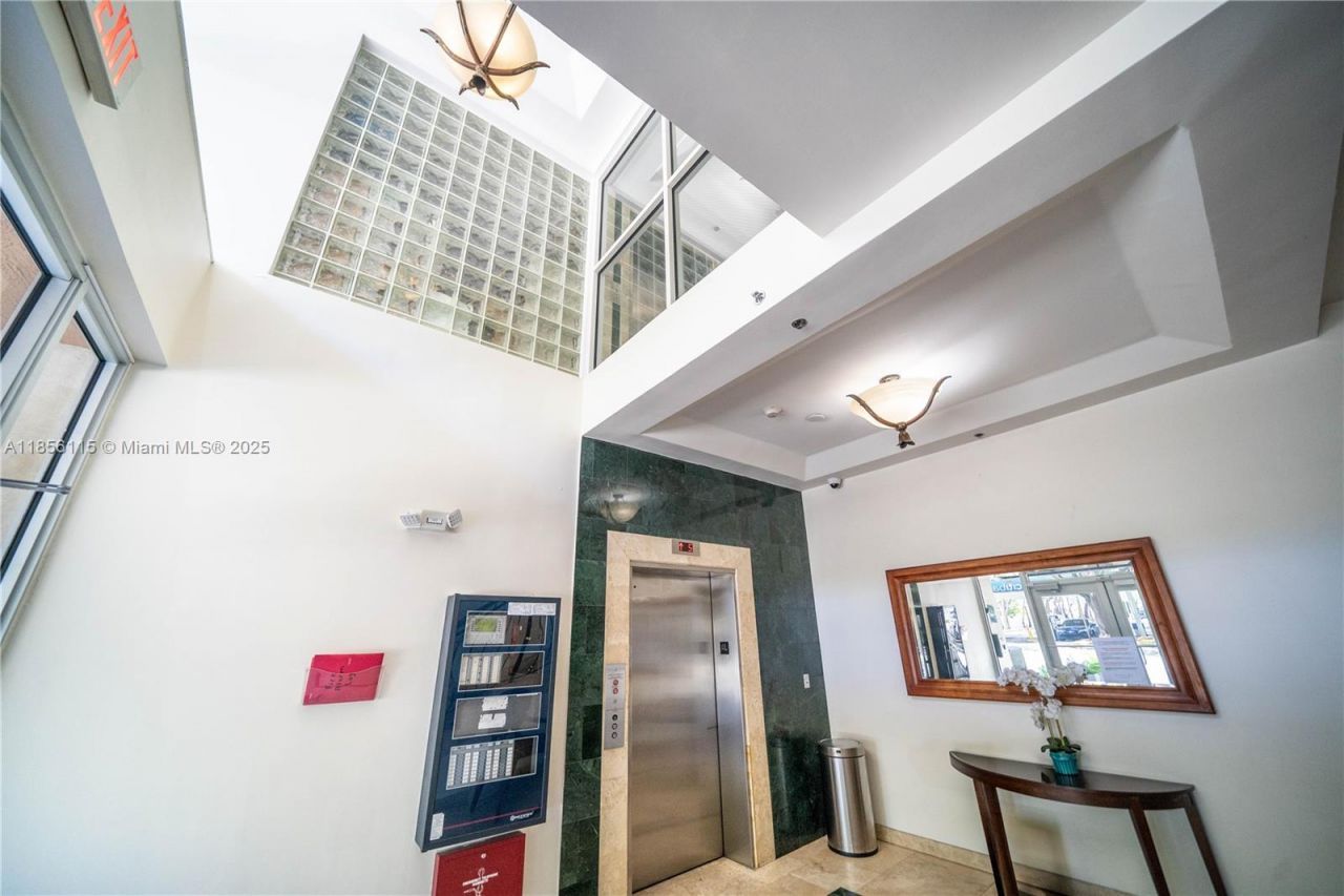 1650 Coral Way, Unit 507, Miami, FL 33145 Photo