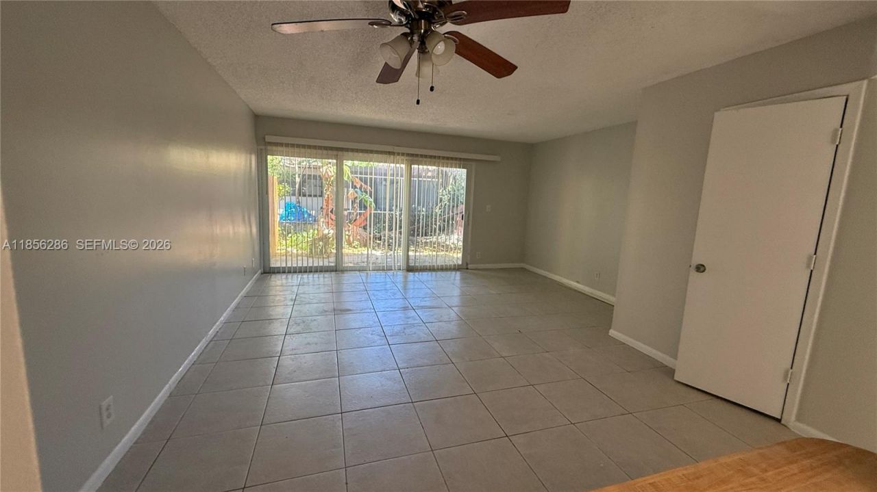 3200 NW 5th Ter, Unit 13, Pompano Beach, FL 33064 Photo