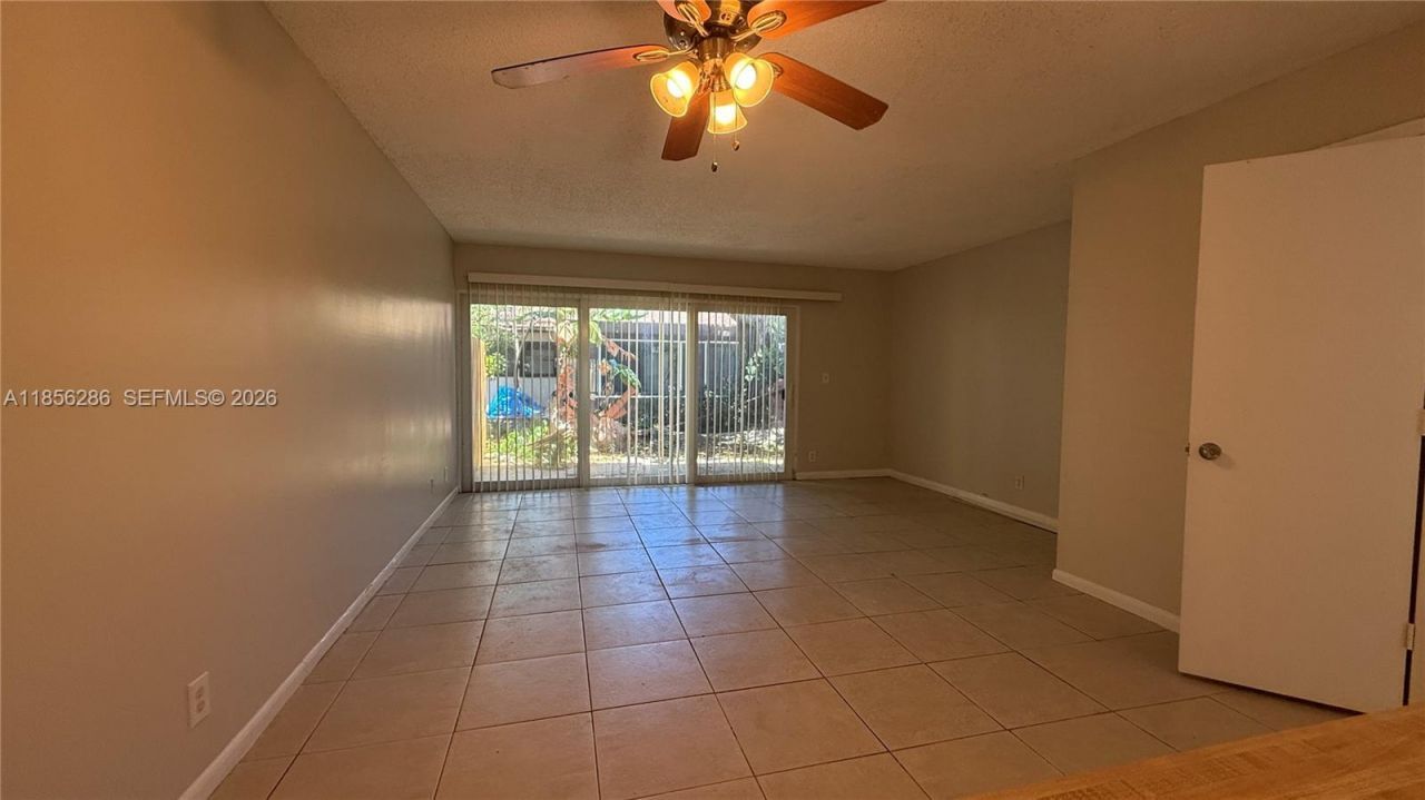 3200 NW 5th Ter, Unit 13, Pompano Beach, FL 33064 Photo