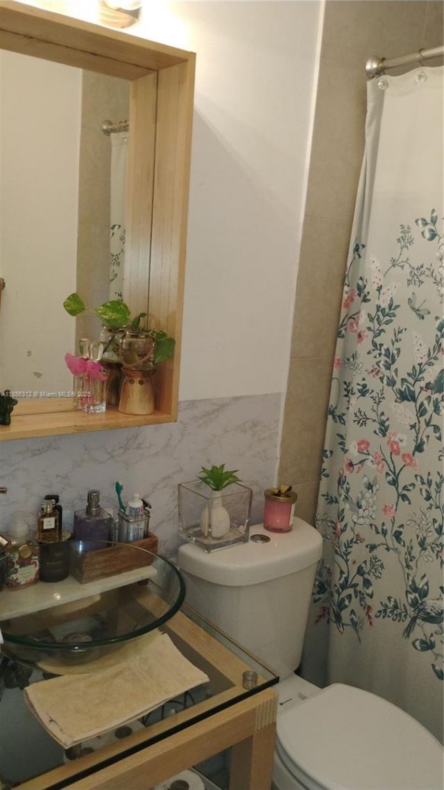 7312 NW 17th Ct, Miami, FL 33147 Photo