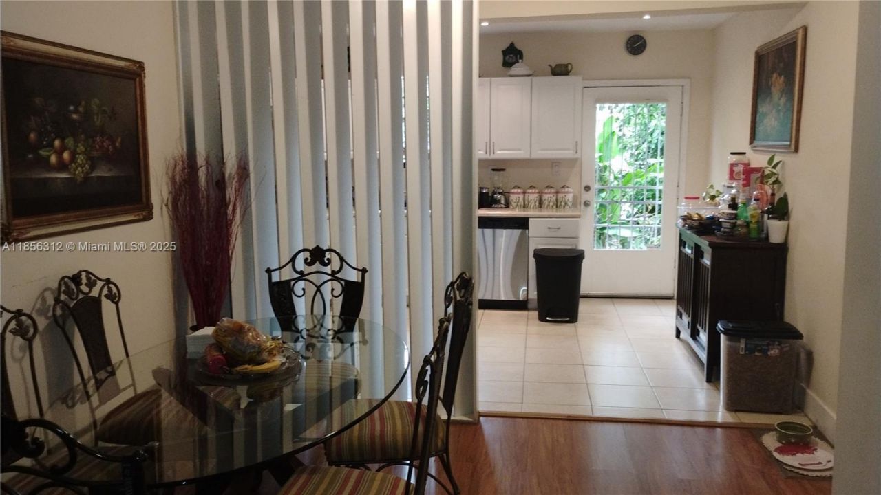 7312 NW 17th Ct, Miami, FL 33147 Photo