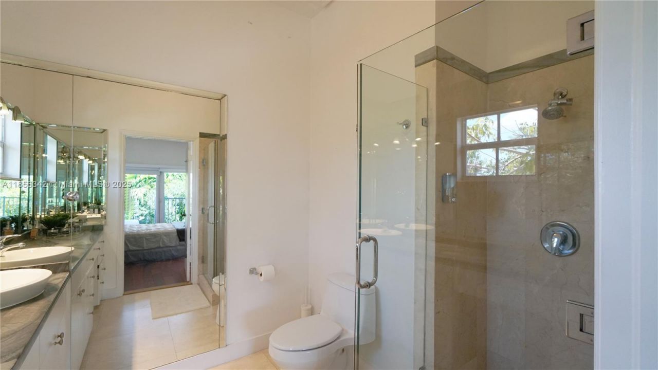 691 Ridgewood Rd, Key Biscayne, FL 33149 Photo