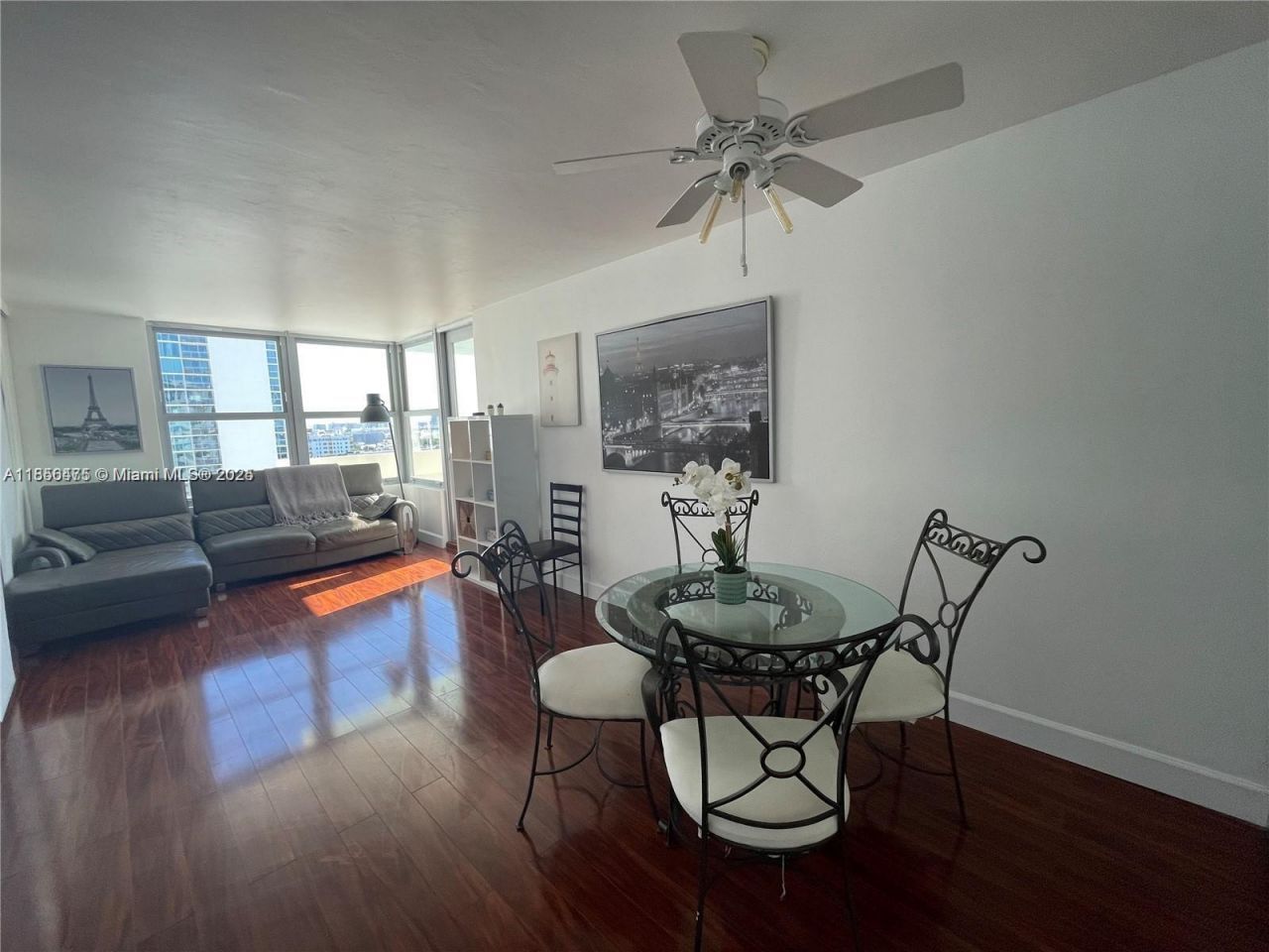 2899 Collins Ave, Unit 1420, Miami Beach, FL 33140 Photo