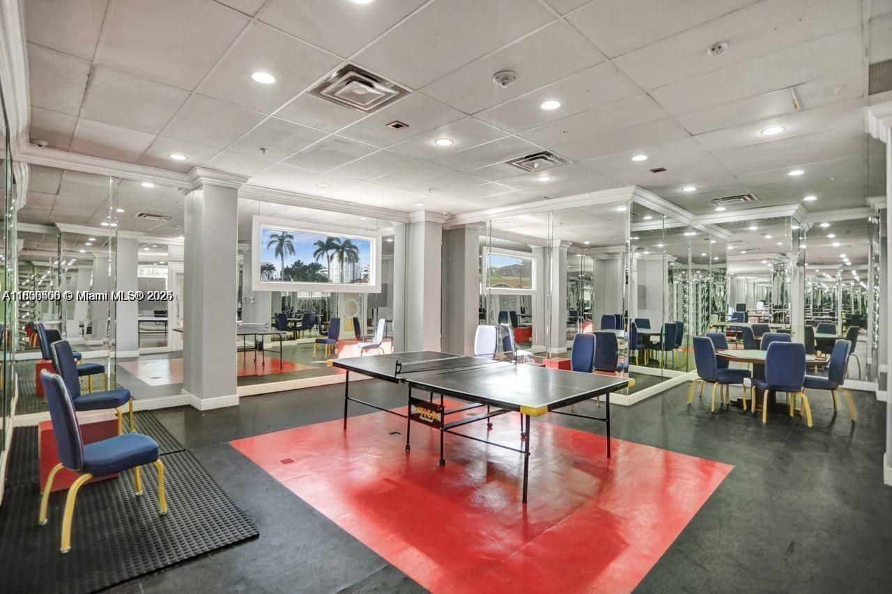 2030 S Ocean Dr, Unit 516, Hallandale Beach, FL 33009 Photo