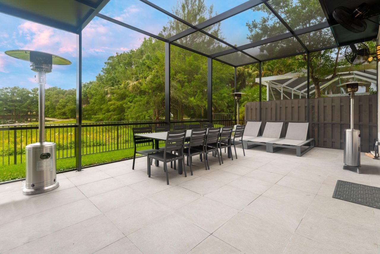 8216 Heritage Club Drive, West Palm Beach, FL 33412 Photo