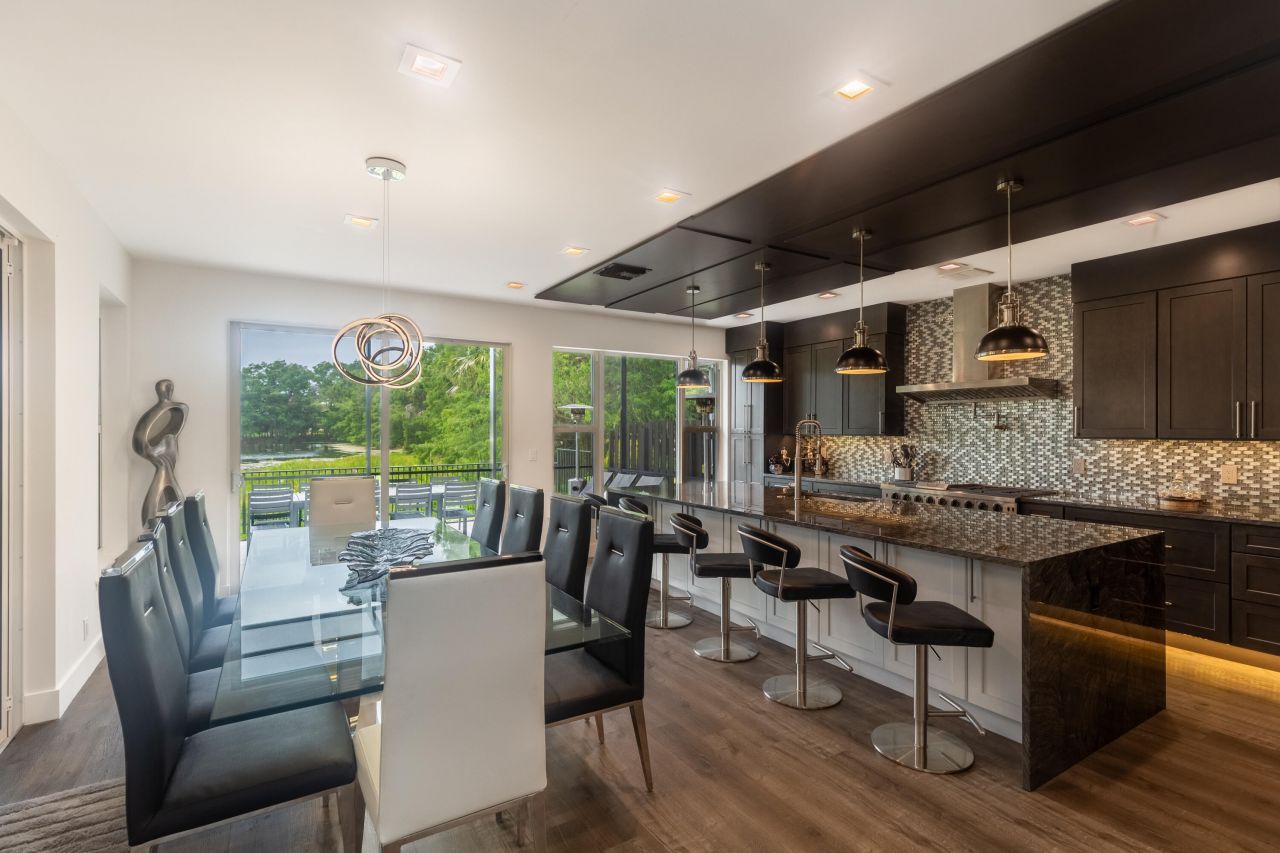 8216 Heritage Club Drive, West Palm Beach, FL 33412 Photo