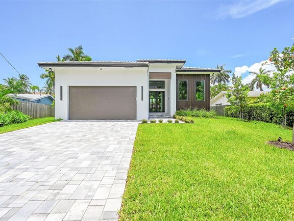 656 NW 21st Street, Wilton Manors, FL 33311