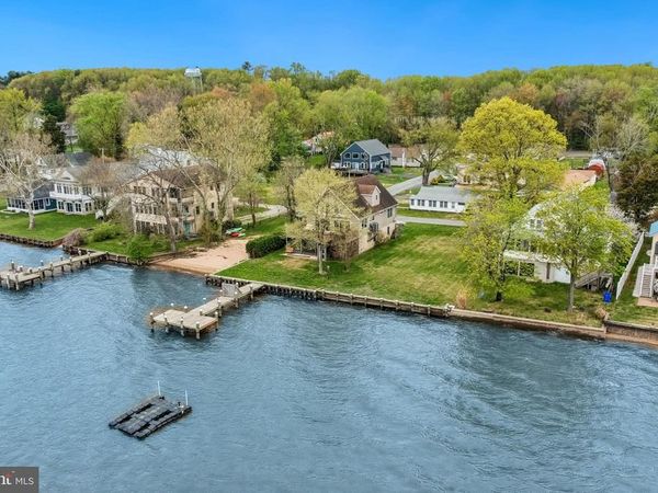 2 GREENBRIER ROAD, PERRYVILLE, MD 21903