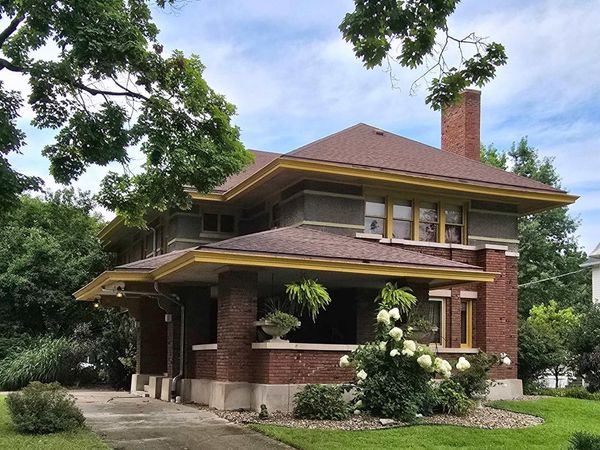 401 N 3rd Street, Warsaw, IL 62379