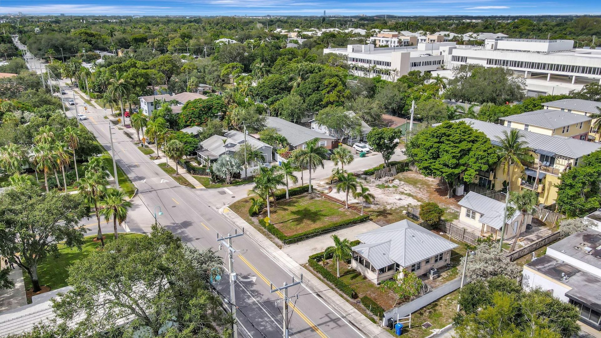 11 SW 11th Avenue, Fort Lauderdale, FL 33312 Photo