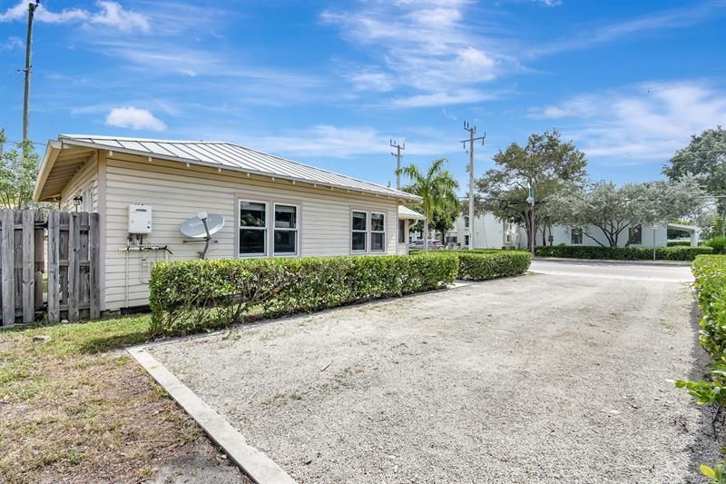 11 SW 11th Ave, Fort Lauderdale, FL 33312 Photo