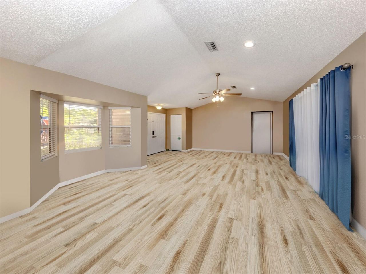 1197 Willow Springs Drive, Venice, FL 34293 Photo