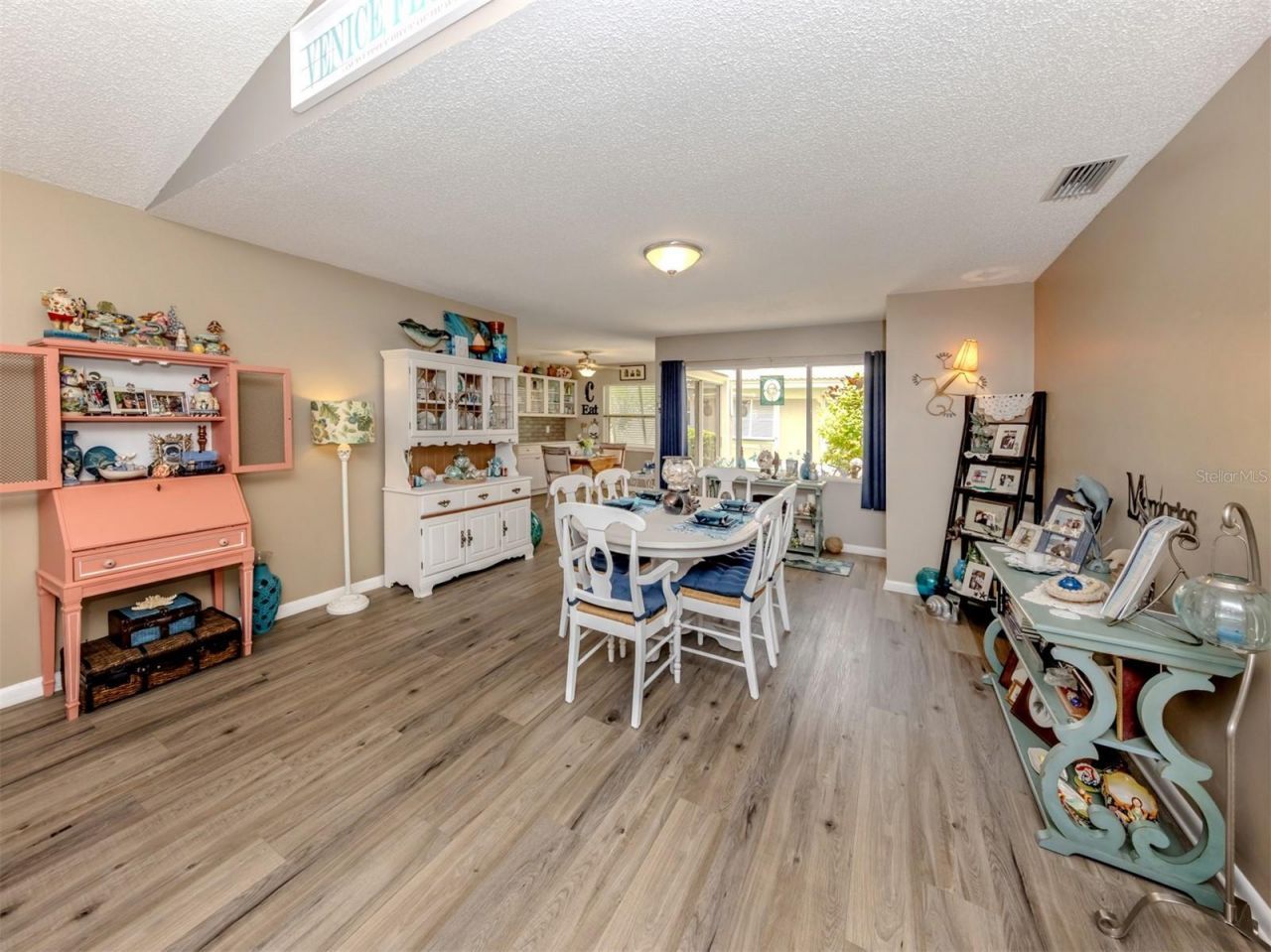 1197 Willow Springs Drive, Venice, FL 34293 Photo